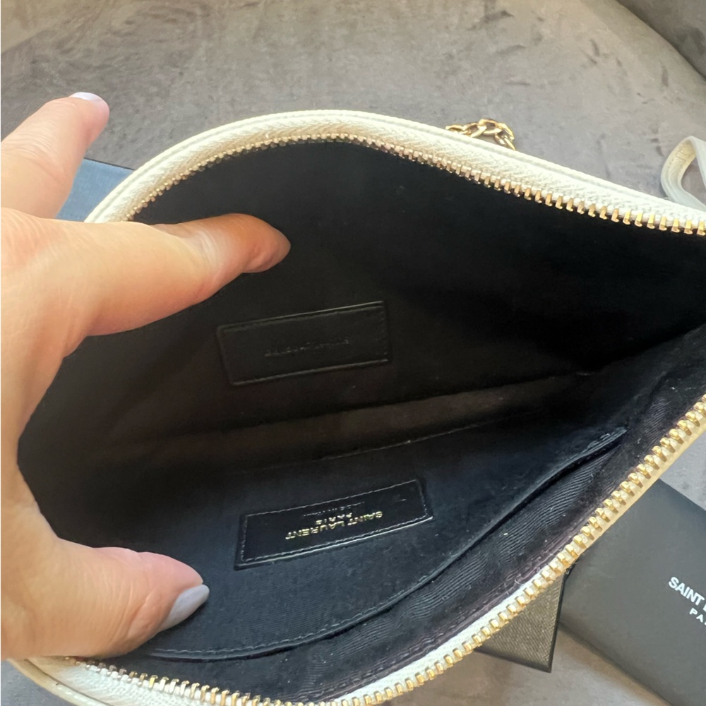 Crema YSL wristlet crossbody - Picture 10 of 17